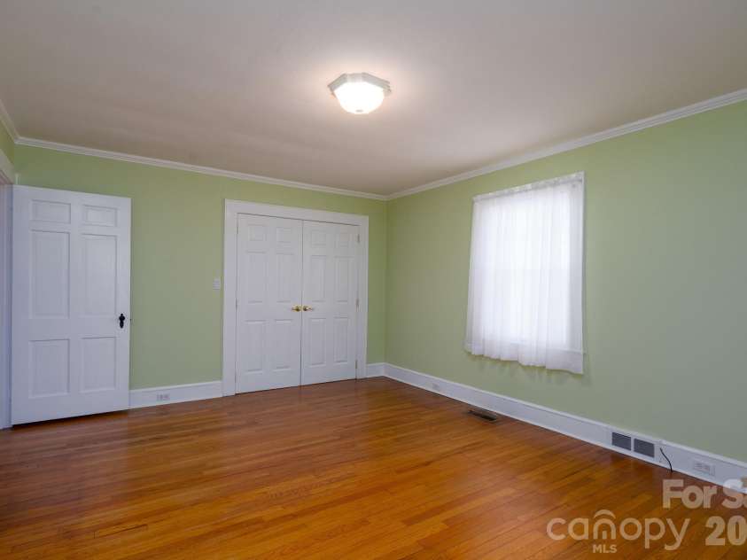 541 Union Street, Concord, NC 28025.  MLS# CAR4351103, YatesRealty ID 5752. Bedroom