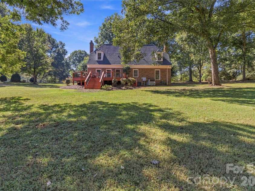 1247 Trailstream Drive, Lancaster, SC 29720.  MLS# CAR4436028, YatesRealty ID 57524. 
