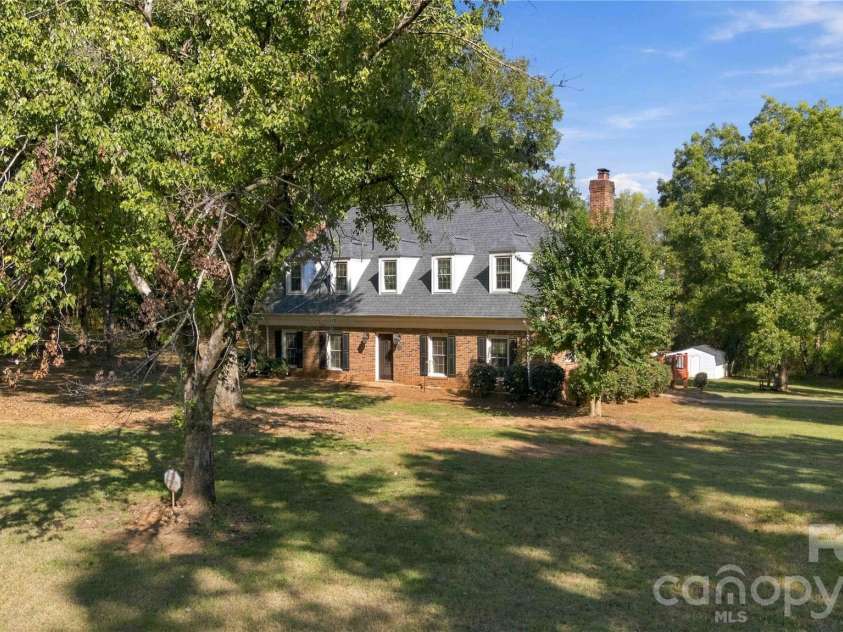 1247 Trailstream Drive, Lancaster, SC 29720.  MLS# CAR4436028, YatesRealty ID 57524. 
