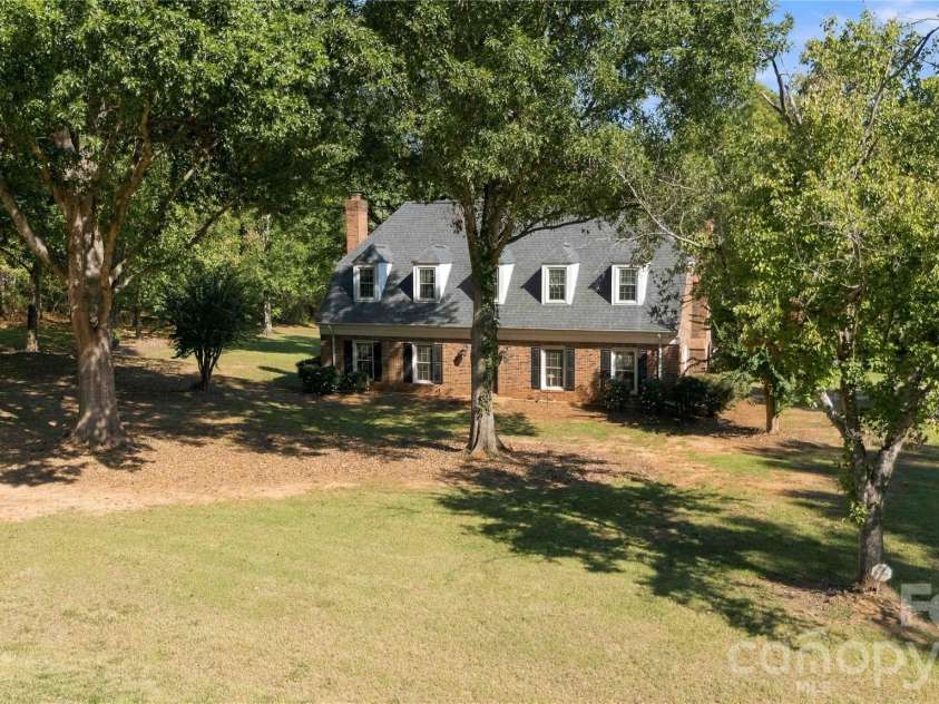 1247 Trailstream Drive, Lancaster, SC 29720.  MLS# CAR4436028, YatesRealty ID 57524. 