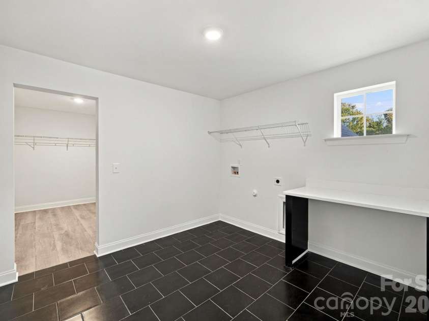 3186 Timber Run Lane, Maiden, NC 28650.  MLS# CAR4432086, YatesRealty ID 57529. Laundry Room