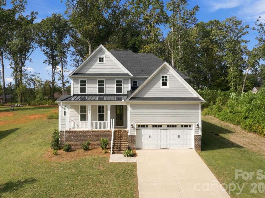 3186 Timber Run Lane, Maiden, NC 28650.  MLS# CAR4432086, YatesRealty ID 57529. Welcome Home