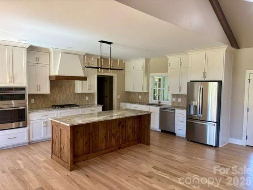 1041 Westward Drive, Granite Falls, NC 28630.  MLS# CAR4434793, YatesRealty ID 57530. 