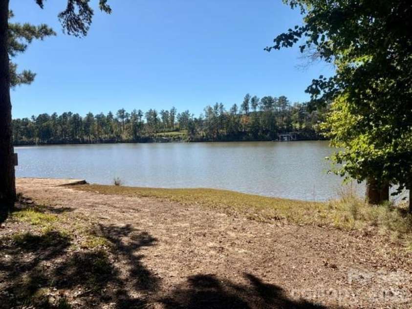 1041 Westward Drive, Granite Falls, NC 28630.  MLS# CAR4434793, YatesRealty ID 57530. 