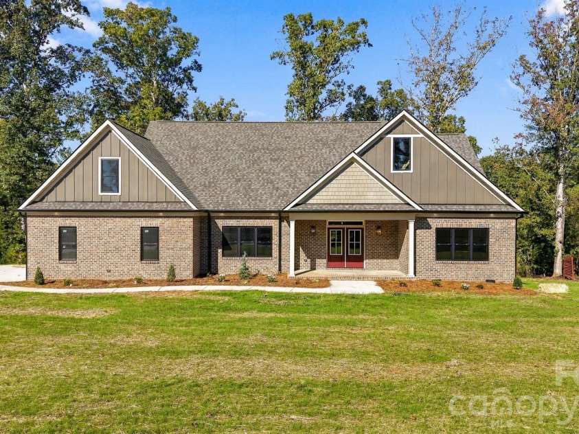 1041 Westward Drive, Granite Falls, NC 28630.  MLS# CAR4434793, YatesRealty ID 57530. 
