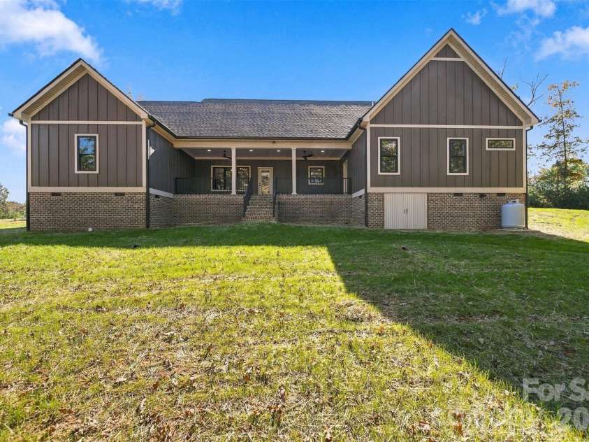 1041 Westward Drive, Granite Falls, NC 28630.  MLS# CAR4434793, YatesRealty ID 57530. 