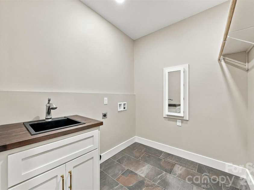 1041 Westward Drive, Granite Falls, NC 28630.  MLS# CAR4434793, YatesRealty ID 57530. 