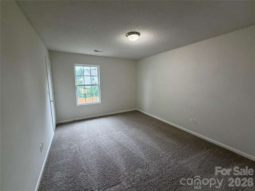 2334 Apple Glen Lane, Charlotte, NC 28269.  MLS# CAR4436071, YatesRealty ID 57531. 