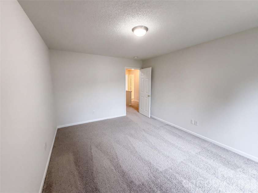 2334 Apple Glen Lane, Charlotte, NC 28269.  MLS# CAR4436071, YatesRealty ID 57531. 