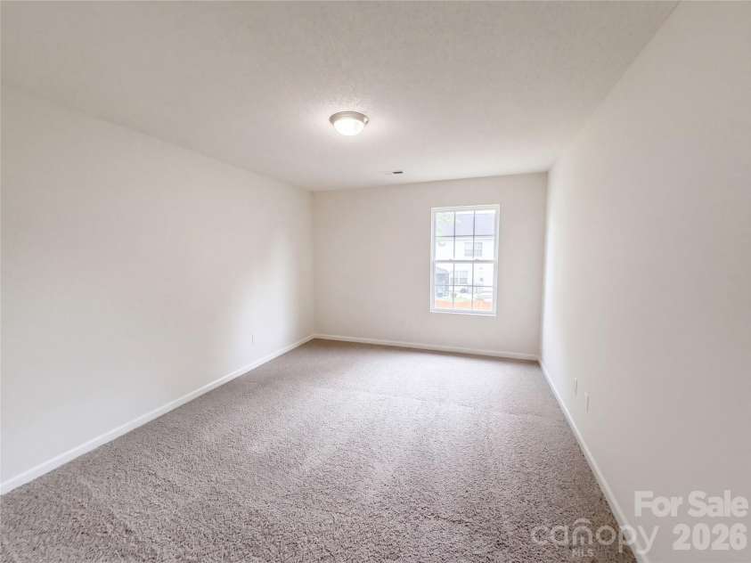 2334 Apple Glen Lane, Charlotte, NC 28269.  MLS# CAR4436071, YatesRealty ID 57531. 