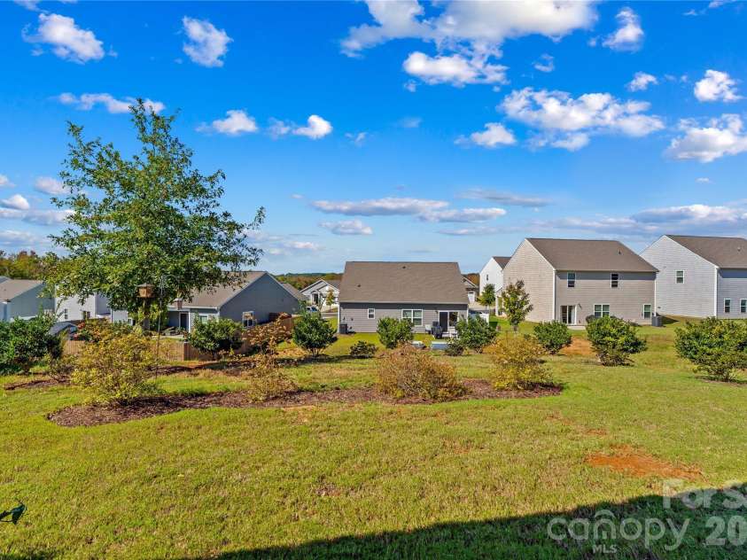 123 Tanner Loop, Troutman, NC 28166.  MLS# CAR4436025, YatesRealty ID 57532. 