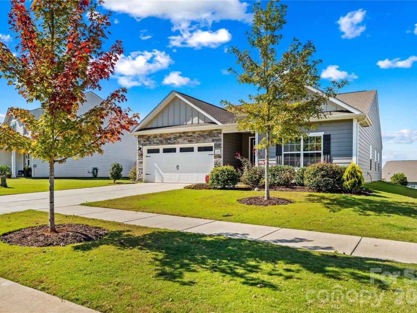 123 Tanner Loop, Troutman, NC 28166.  MLS# CAR4436025, YatesRealty ID 57532. 