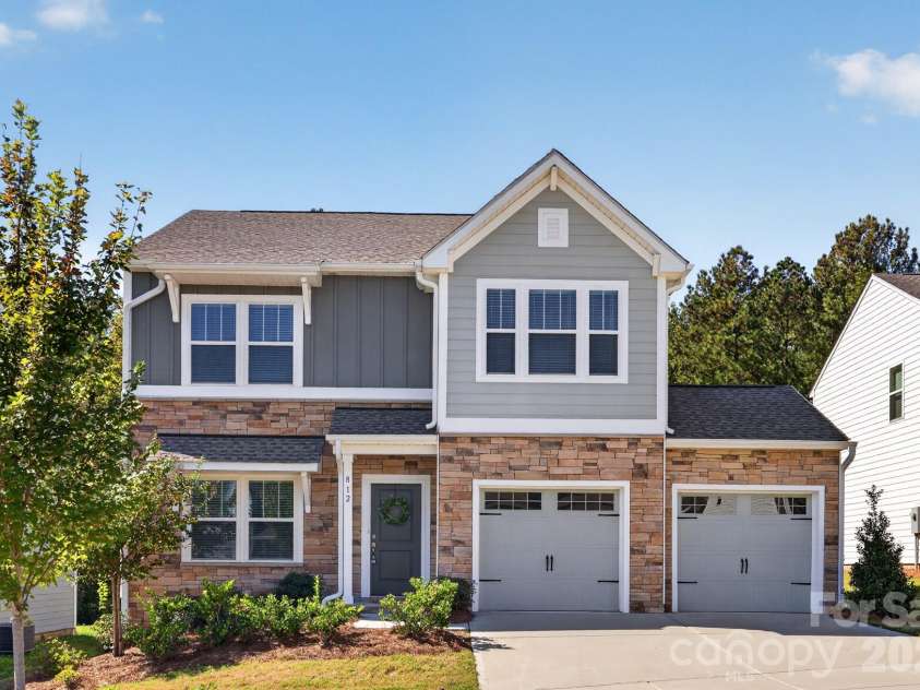 812 Scotch Meadows Loop, Monroe, NC 28110.  MLS# CAR4436082, YatesRealty ID 57533. 