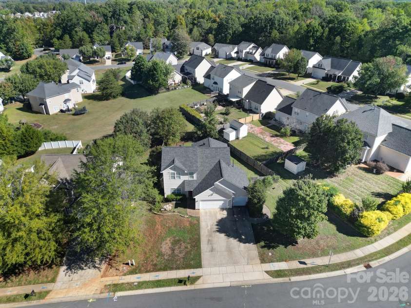 6029 Timbertop Lane, Charlotte, NC 28215.  MLS# CAR4435438, YatesRealty ID 57535. 