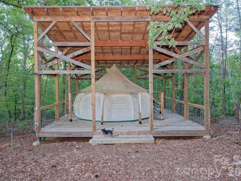 700 Trade Avenue, Landrum, SC 29356.  MLS# CAR4435821, YatesRealty ID 57539. 