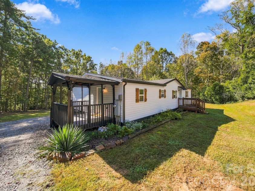 4236 Piney Road, Morganton, NC 28655.  MLS# CAR4436087, YatesRealty ID 57542. 