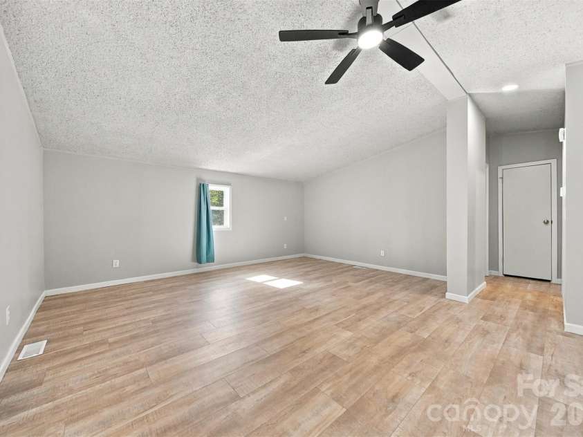 4236 Piney Road, Morganton, NC 28655.  MLS# CAR4436087, YatesRealty ID 57542. 