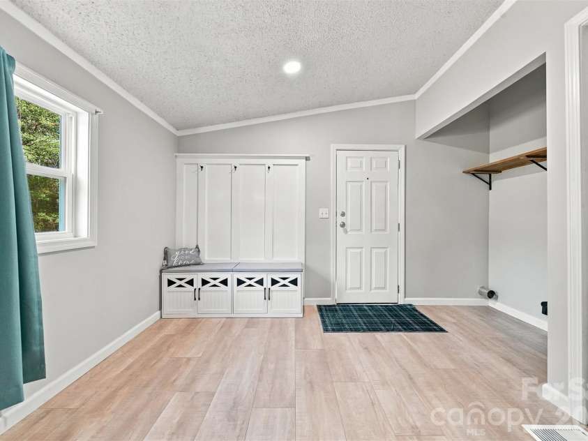 4236 Piney Road, Morganton, NC 28655.  MLS# CAR4436087, YatesRealty ID 57542. 