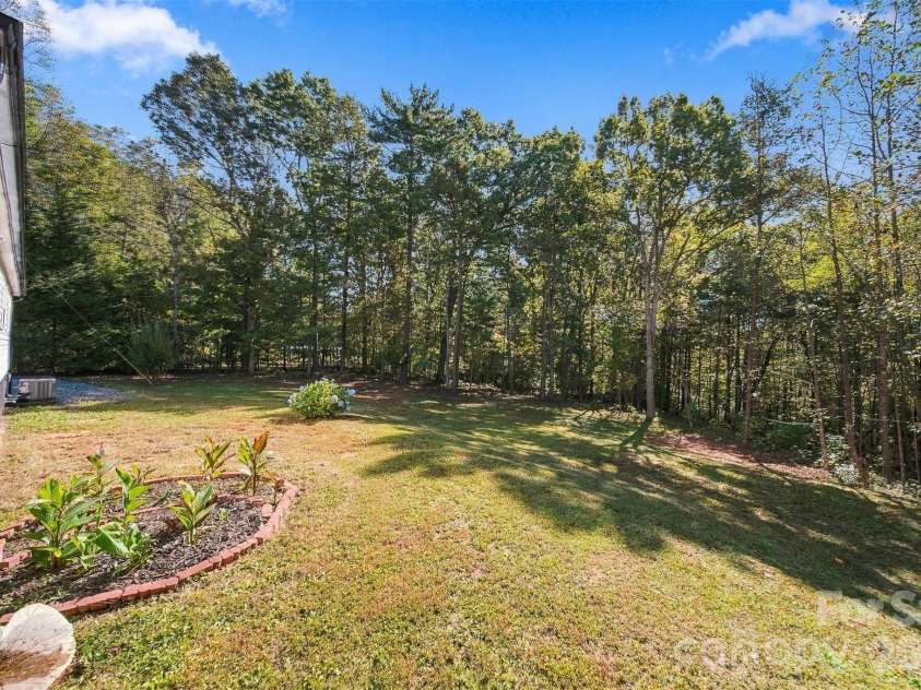 4236 Piney Road, Morganton, NC 28655.  MLS# CAR4436087, YatesRealty ID 57542. 