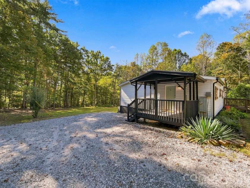 4236 Piney Road, Morganton, NC 28655.  MLS# CAR4436087, YatesRealty ID 57542. 