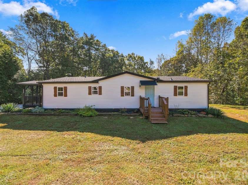 4236 Piney Road, Morganton, NC 28655.  MLS# CAR4436087, YatesRealty ID 57542. 
