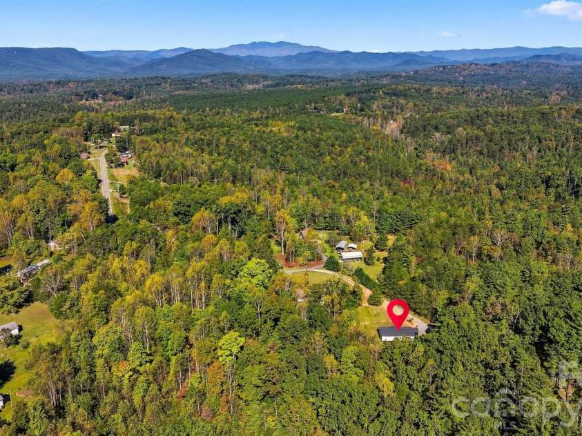 4236 Piney Road, Morganton, NC 28655.  MLS# CAR4436087, YatesRealty ID 57542. 
