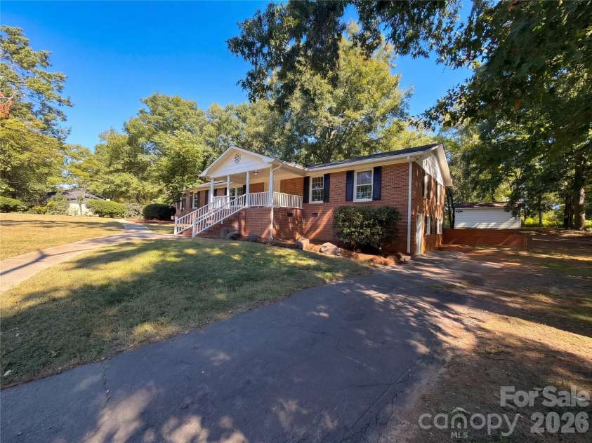 120 Smith Street, Wingate, NC 28174.  MLS# CAR4435627, YatesRealty ID 57547. 