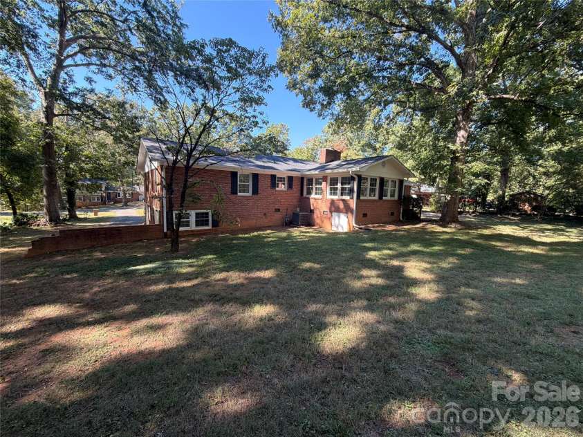 120 Smith Street, Wingate, NC 28174.  MLS# CAR4435627, YatesRealty ID 57547. 