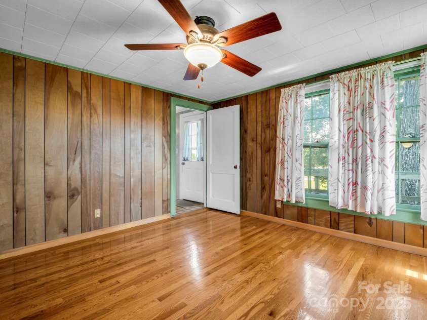 256 School Road, Mill Spring, NC 28756.  MLS# CAR4299323, YatesRealty ID 5755. Guest BR on main level