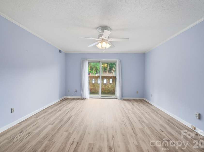 4754 Hedgemore Drive, Charlotte, NC 28209.  MLS# CAR4436121, YatesRealty ID 57557. 