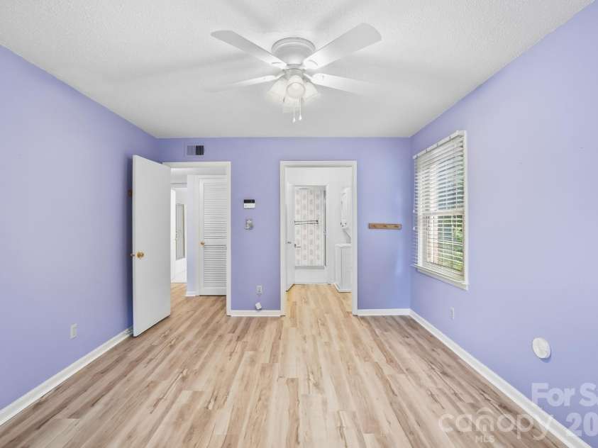 4754 Hedgemore Drive, Charlotte, NC 28209.  MLS# CAR4436121, YatesRealty ID 57557. 