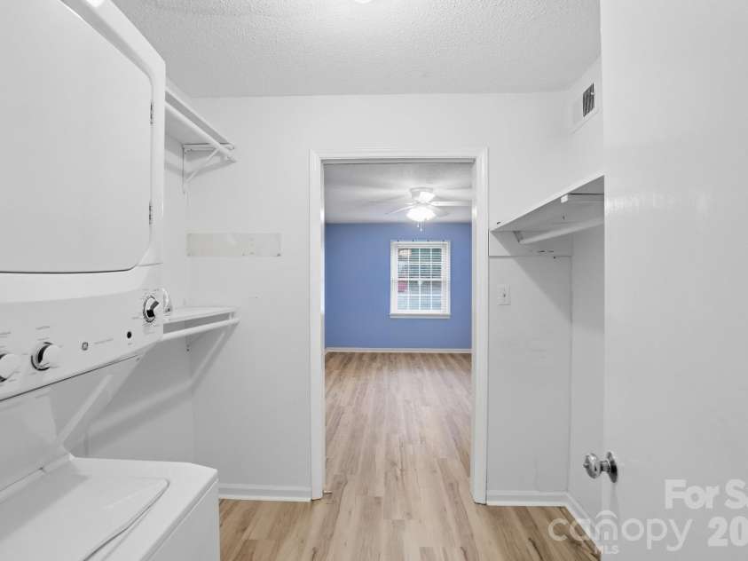 4754 Hedgemore Drive, Charlotte, NC 28209.  MLS# CAR4436121, YatesRealty ID 57557. 
