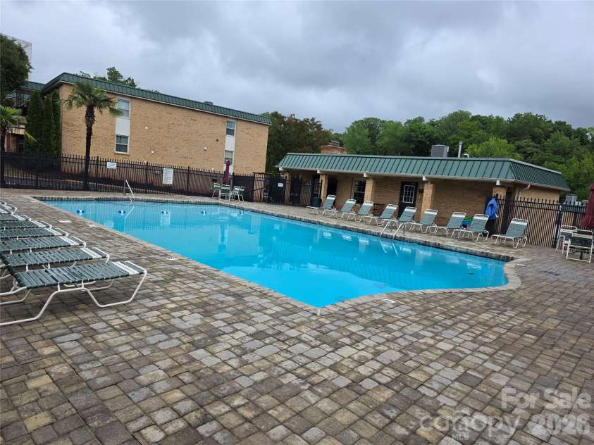 4754 Hedgemore Drive, Charlotte, NC 28209.  MLS# CAR4436121, YatesRealty ID 57557. 