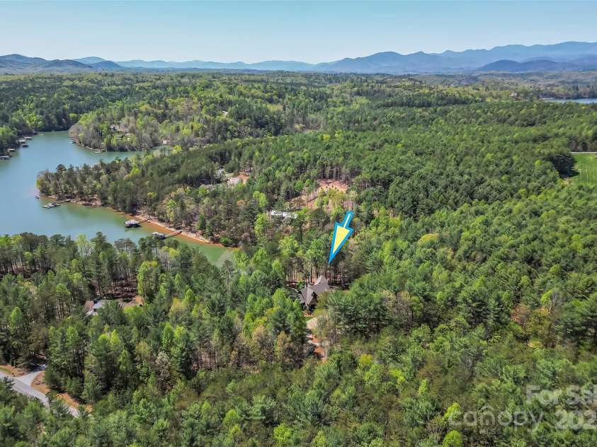 92 Gobblers Neck Drive, Nebo, NC 28761.  MLS# CAR4245641, YatesRealty ID 5756. 