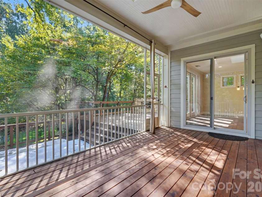 12609 Burr Oak Lane, Charlotte, NC 28278.  MLS# CAR4434633, YatesRealty ID 57561. 