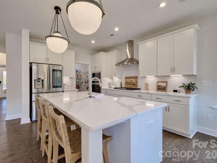 419 Clemson Tree Lane, Lake Wylie, SC 29710.  MLS# CAR4434354, YatesRealty ID 57565. 