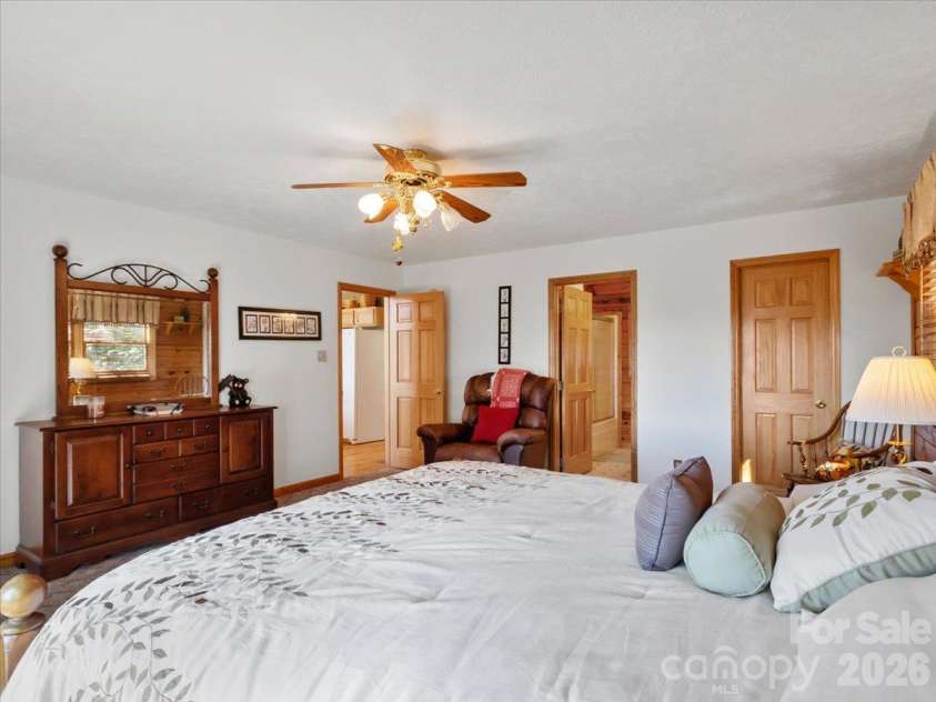 807 Pine Tree Road, Spruce Pine, NC 28777.  MLS# CAR4435959, YatesRealty ID 57567. 