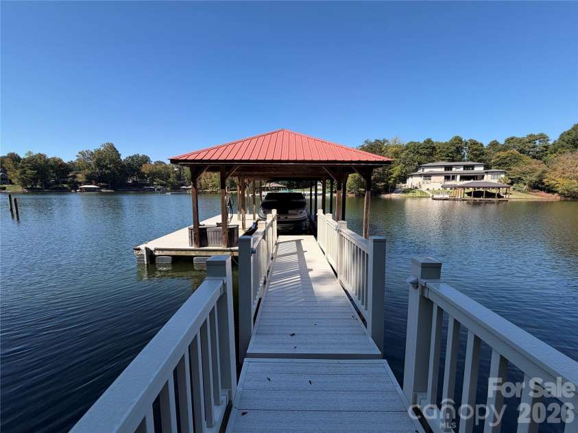 481 Kemp Road, Mooresville, NC 28117.  MLS# CAR4433858, YatesRealty ID 57573. 