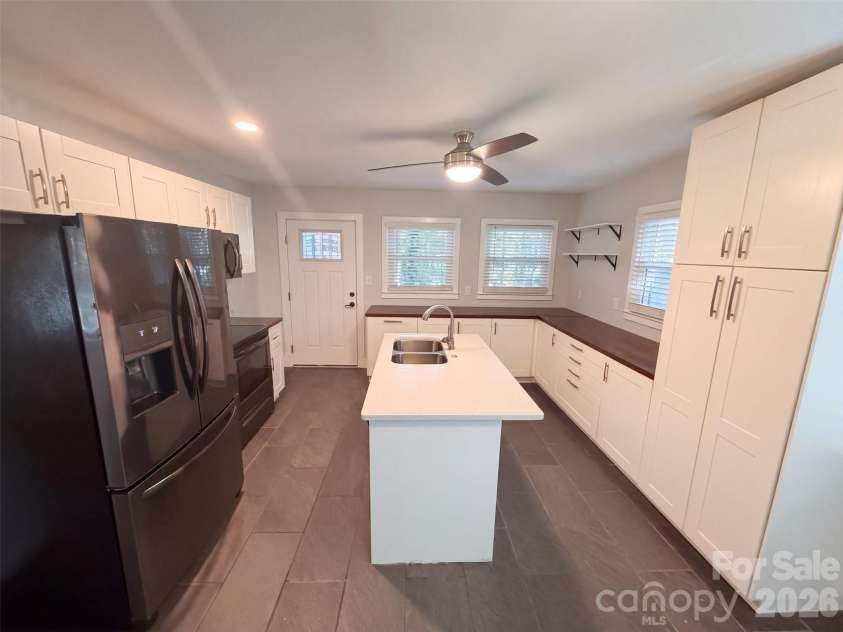 2006 Overhill Drive, Monroe, NC 28110.  MLS# CAR4436153, YatesRealty ID 57574. 