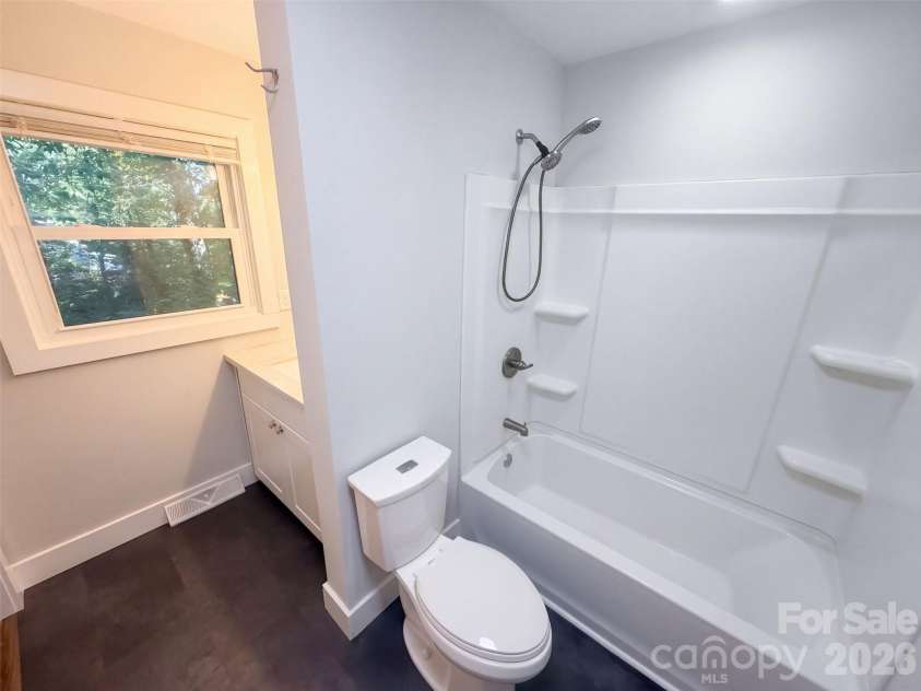 2006 Overhill Drive, Monroe, NC 28110.  MLS# CAR4436153, YatesRealty ID 57574. 
