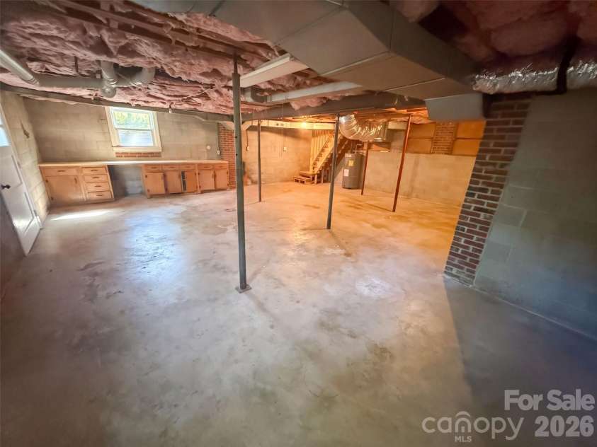 2006 Overhill Drive, Monroe, NC 28110.  MLS# CAR4436153, YatesRealty ID 57574. 