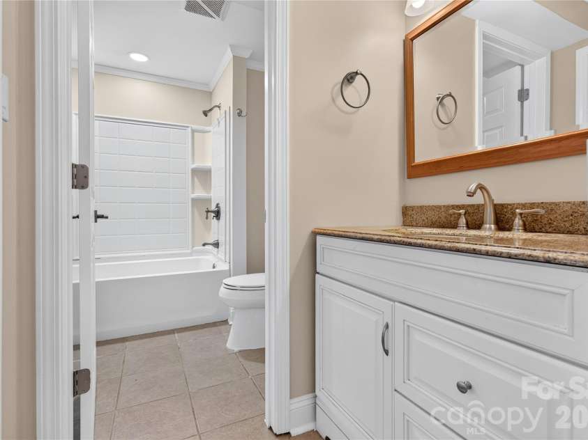 5011 Forest Mountain Court, Charlotte, NC 28227.  MLS# CAR4436173, YatesRealty ID 57579. 