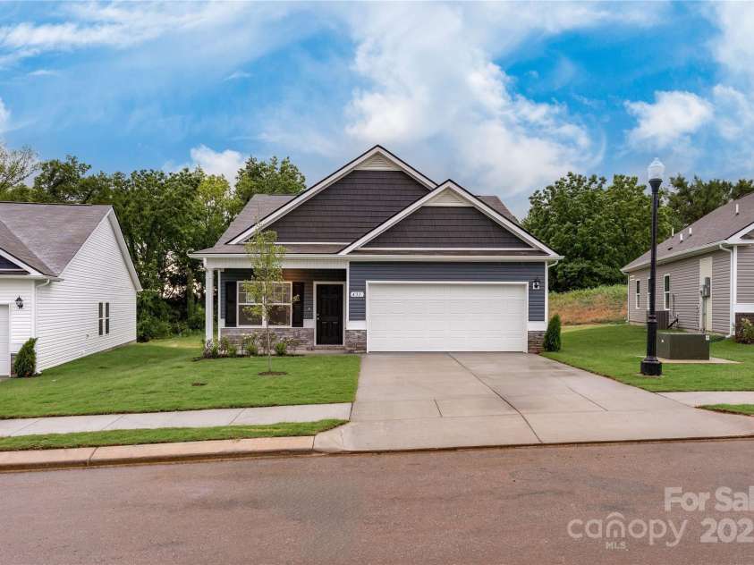 2219 Catawba Trace Drive, Catawba, NC 28609.  MLS# CAR4246952, YatesRealty ID 5758. The Piedmont Exterior