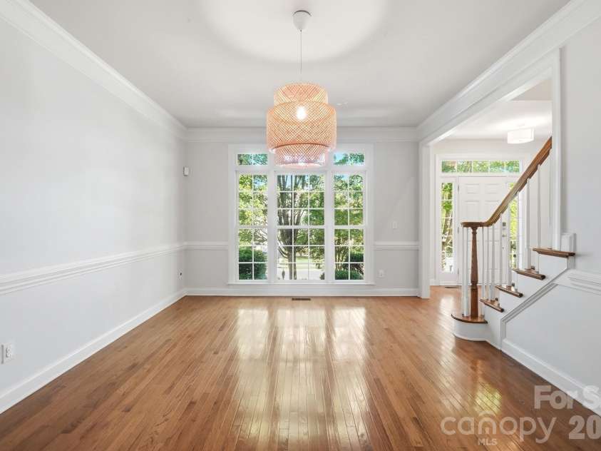 9915 Nicole Lane, Charlotte, NC 28269.  MLS# CAR4396423, YatesRealty ID 5758. Formal Dining Room