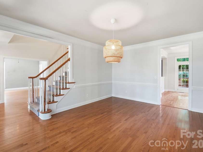 9915 Nicole Lane, Charlotte, NC 28269.  MLS# CAR4396423, YatesRealty ID 5758. Formal Dining Room