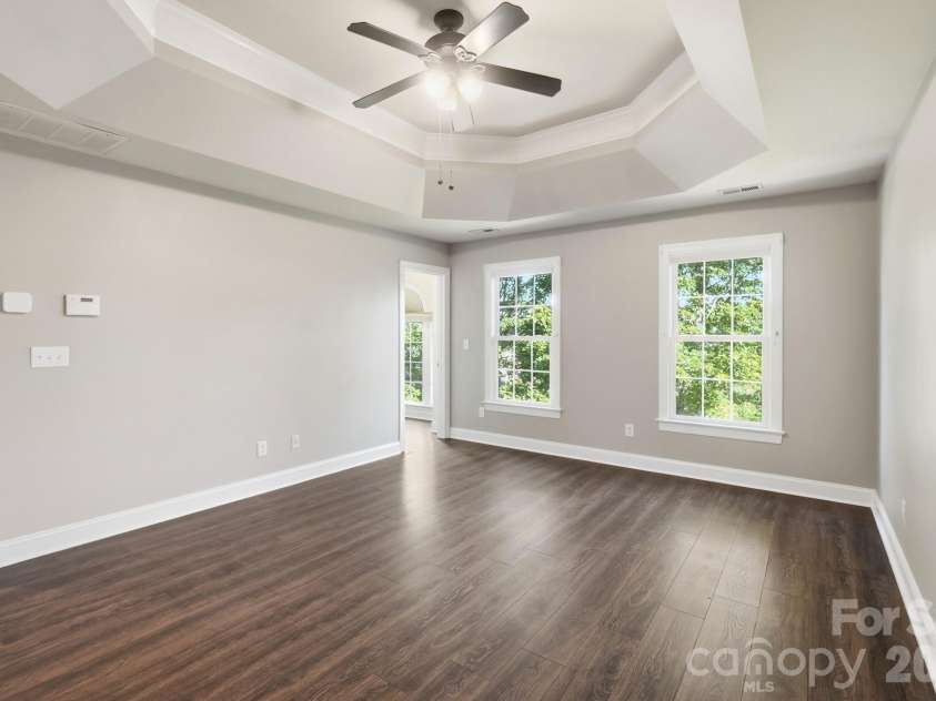 9915 Nicole Lane, Charlotte, NC 28269.  MLS# CAR4396423, YatesRealty ID 5758. Primary Bedroom