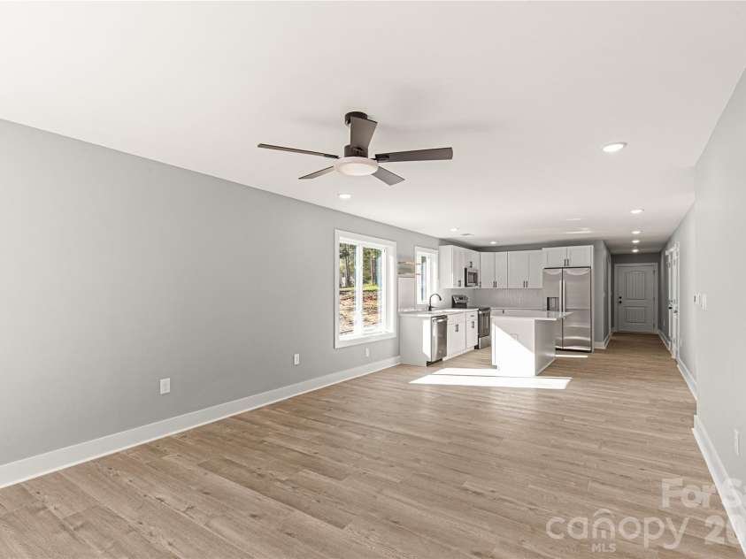 622 Fernwood Drive, Chester, SC 29706.  MLS# CAR4431467, YatesRealty ID 57582. 