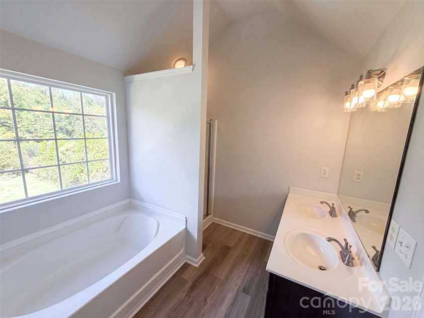 815 Southridge Drive, Monroe, NC 28112.  MLS# CAR4436188, YatesRealty ID 57585. 