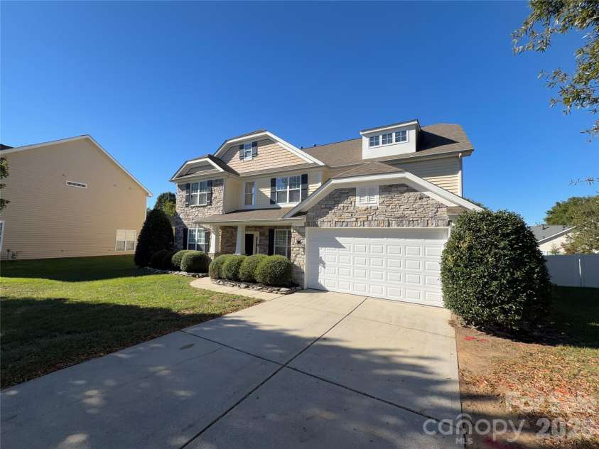 1003 Defoor Court, Indian Trail, NC 28079.  MLS# CAR4435511, YatesRealty ID 57590. 