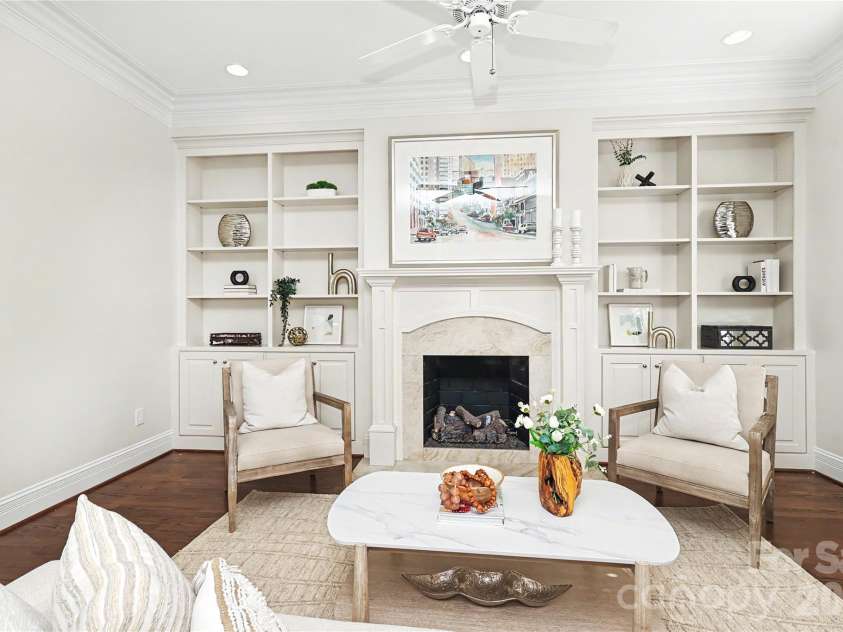 2614 Chelsea Drive, Charlotte, NC 28209.  MLS# CAR4433785, YatesRealty ID 57594. 